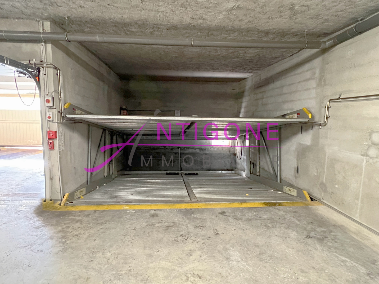 Image_3, Parking, Six-Fours-les-Plages, ref :AVPA10000080