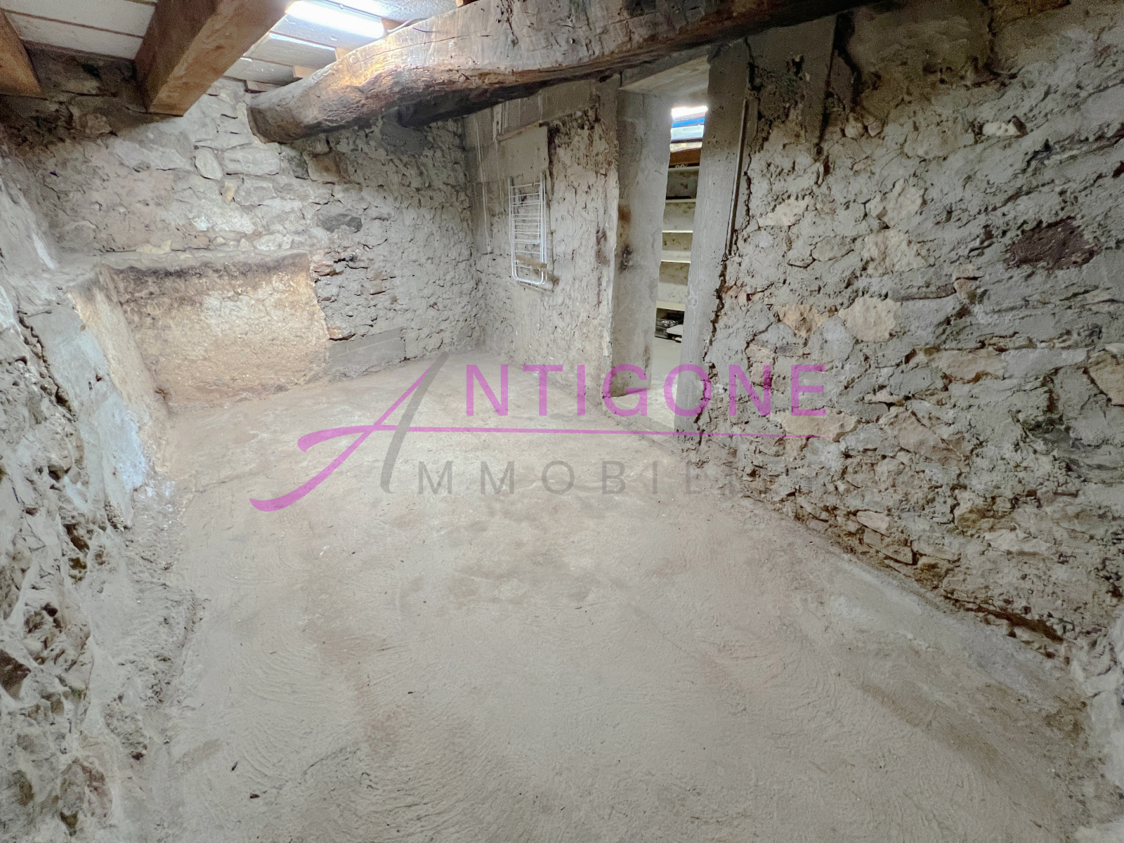 Image_10, Maison, Évenos, ref :AVMA10000213