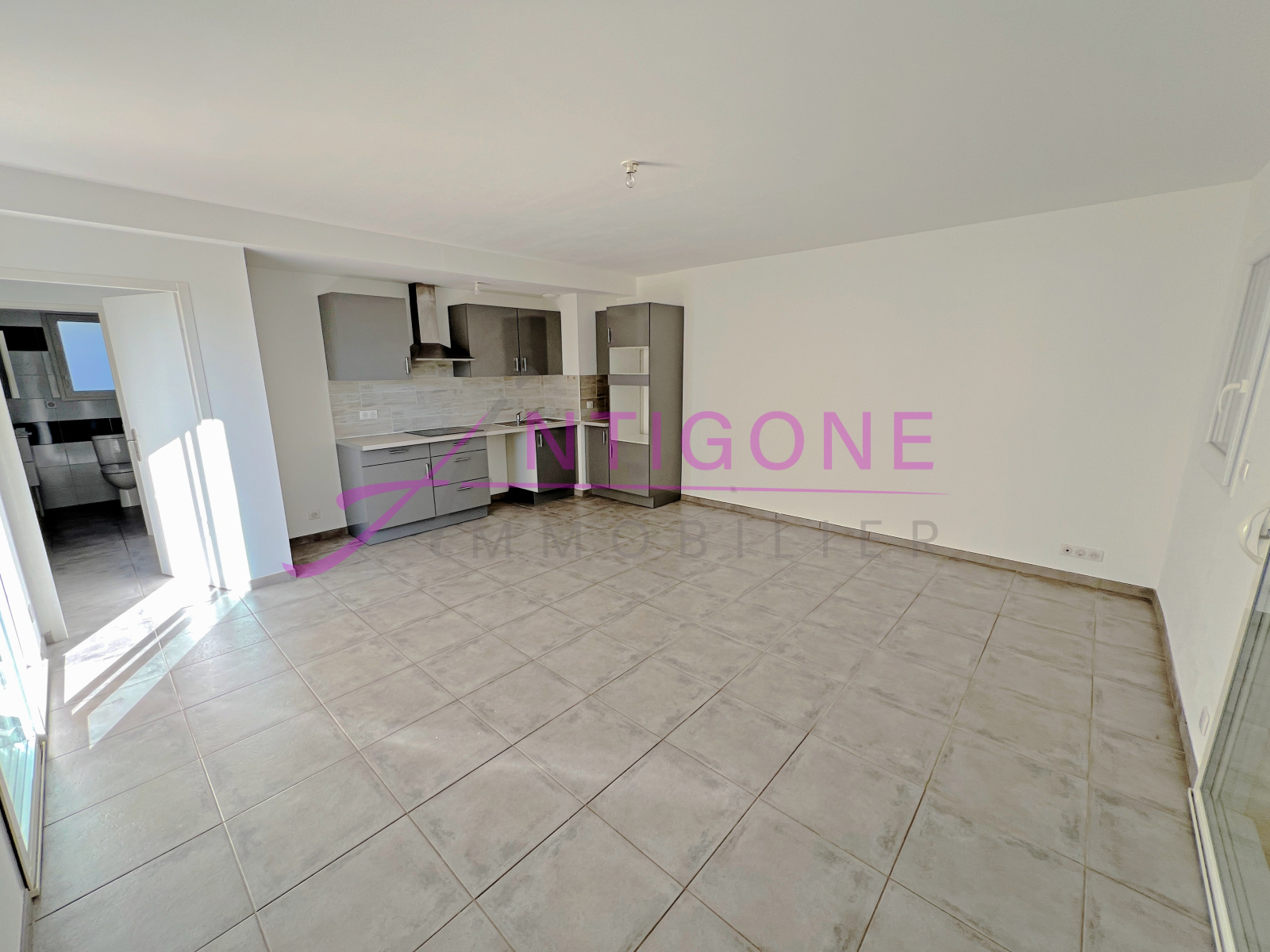 Image_1, Appartement, Ollioules, ref :ALAP10000208