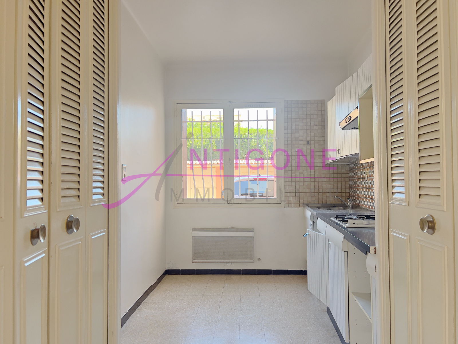 Image_8, Local commercial, Sanary-sur-Mer, ref :AVCO10000343
