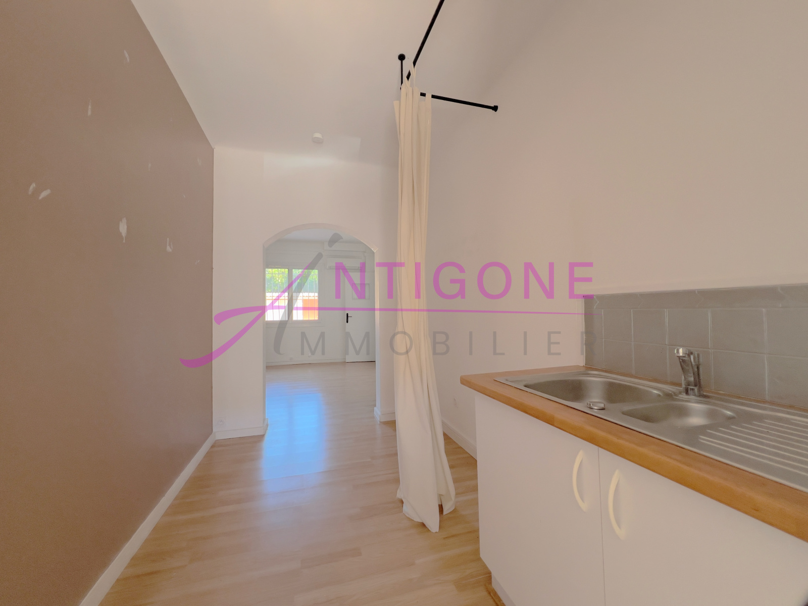 Image_2, Local commercial, Sanary-sur-Mer, ref :AVCO10000343