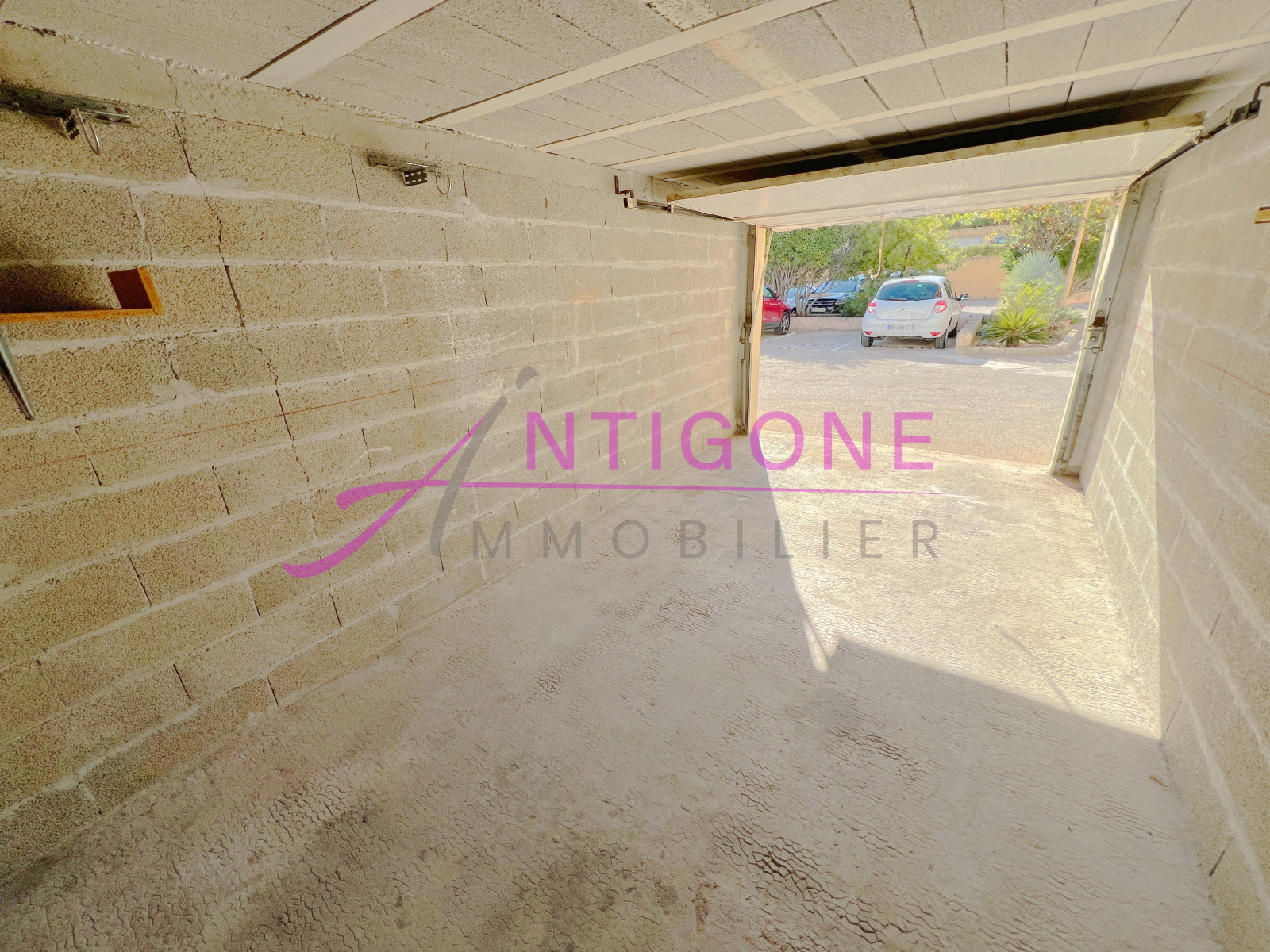 Image_2, Garage, Sanary-sur-Mer, ref :ALGA10000179