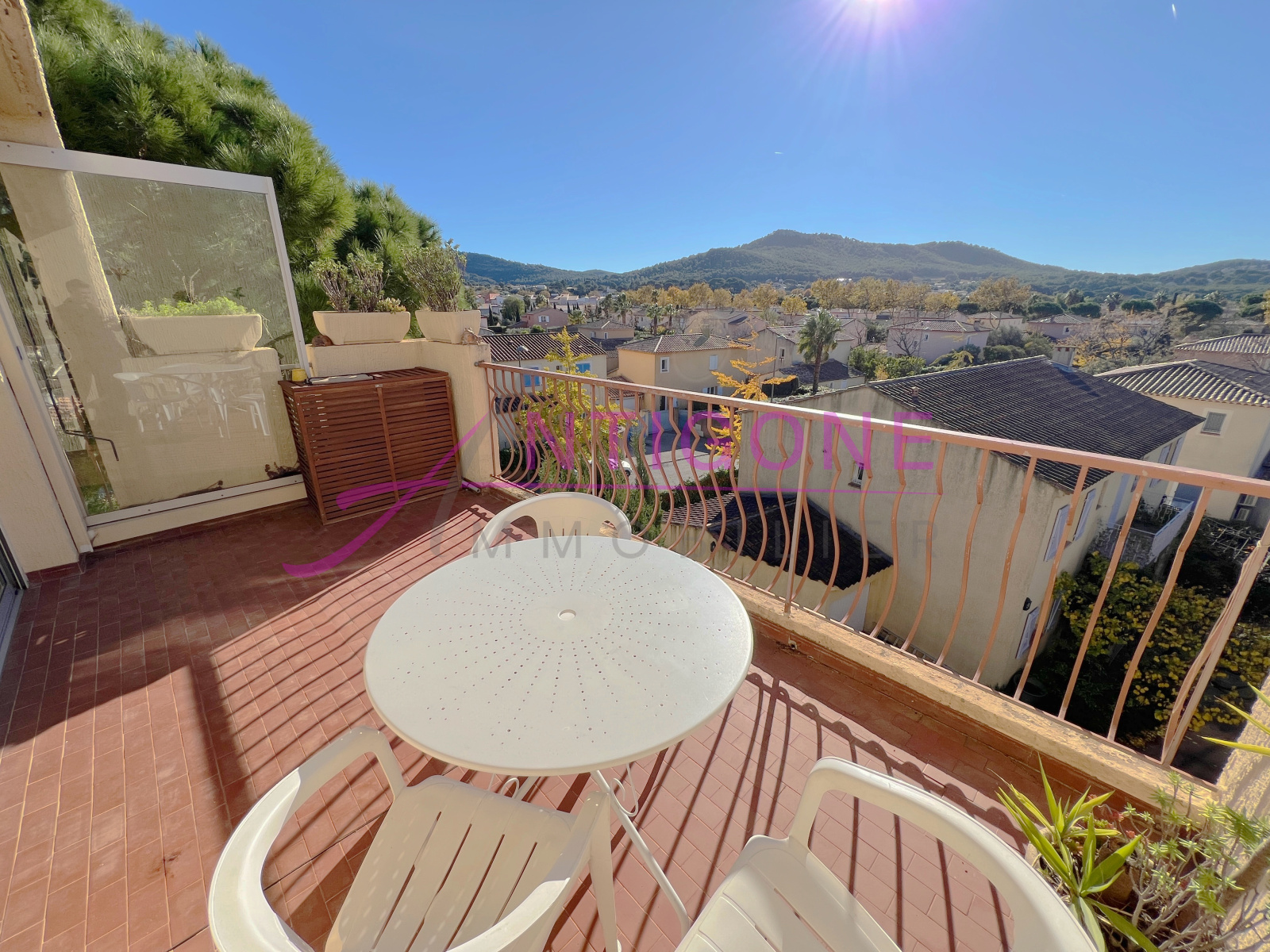 Image_1, Studio, Saint-Cyr-sur-Mer, ref :ALST10000205