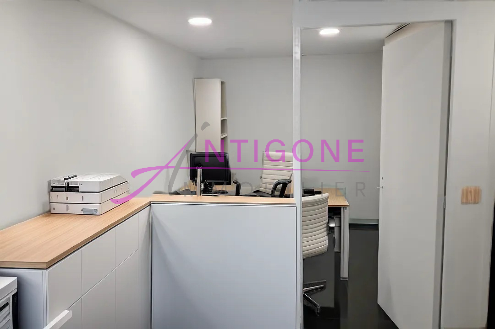 Image_2, Immeuble, Six-Fours-les-Plages, ref :AVCO10000258