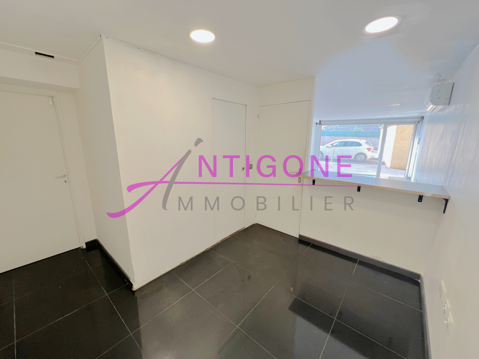 Image_6, Immeuble, Six-Fours-les-Plages, ref :AVCO10000258