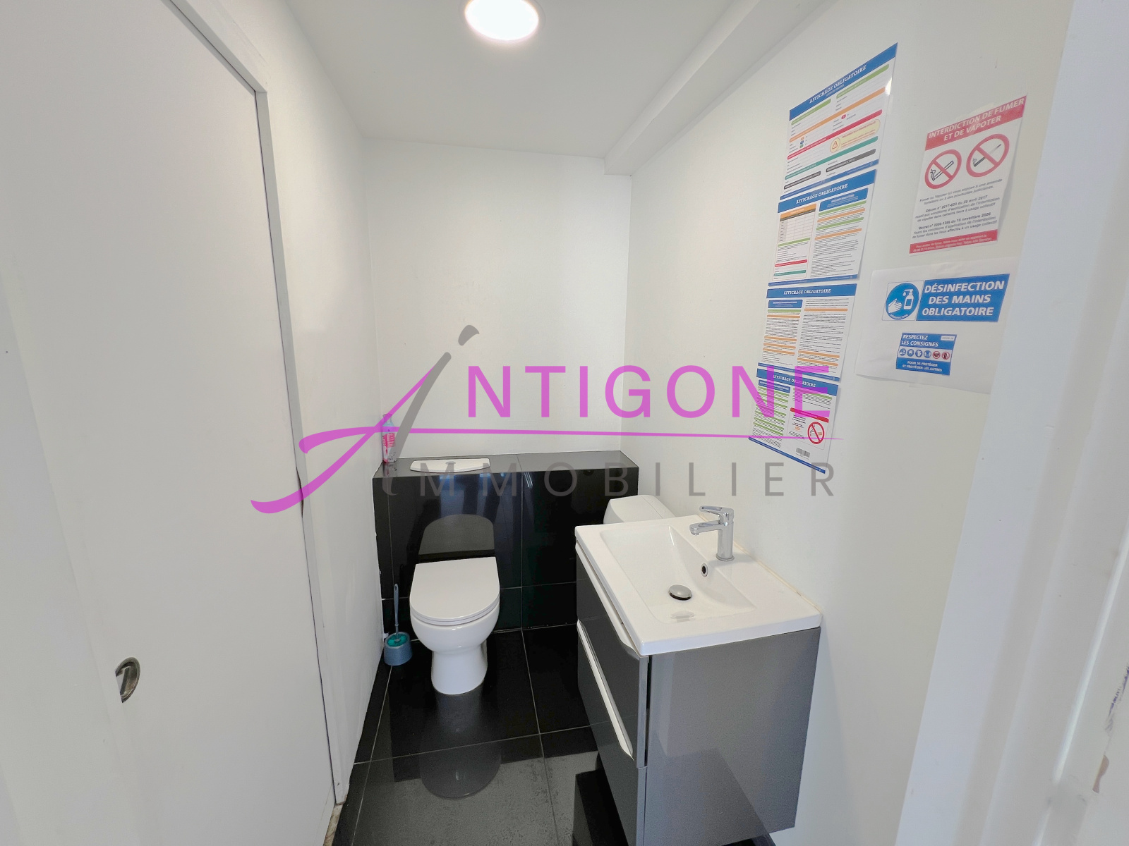 Image_7, Immeuble, Six-Fours-les-Plages, ref :AVCO10000258