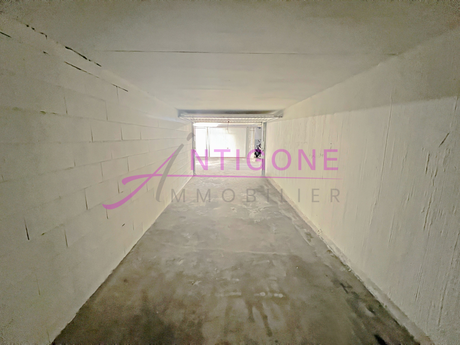 Image_1, Garage, Six-Fours-les-Plages, ref :AVGA10000334
